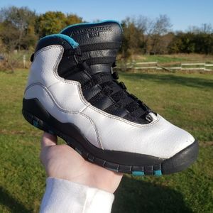 Air Jordan Retro 10 Powder Blue, sz 6y